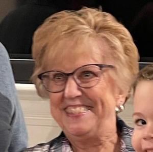 Meet your Posher, Nancy